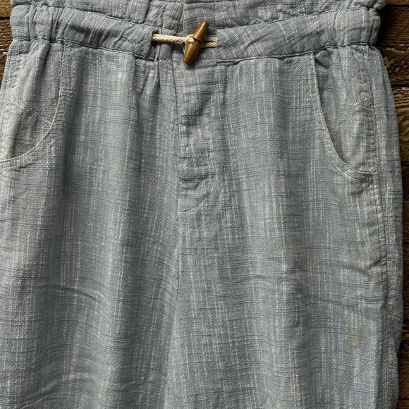 Free People Paradise Toggle-Waist Capri Jeans | Size S - Picture 8 of 11